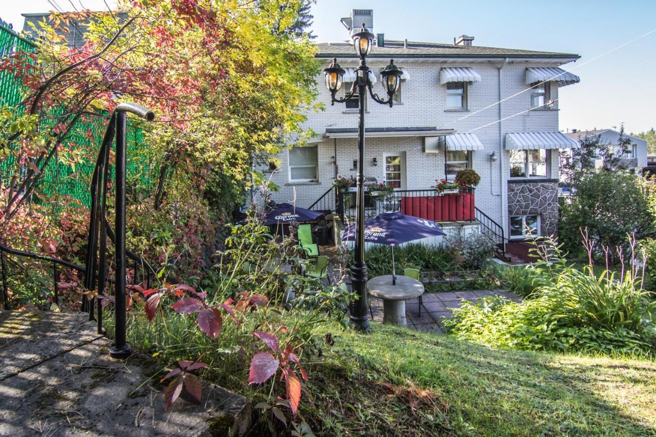 Gite Au P'Tit Manoir B&B Saguenay Exterior photo