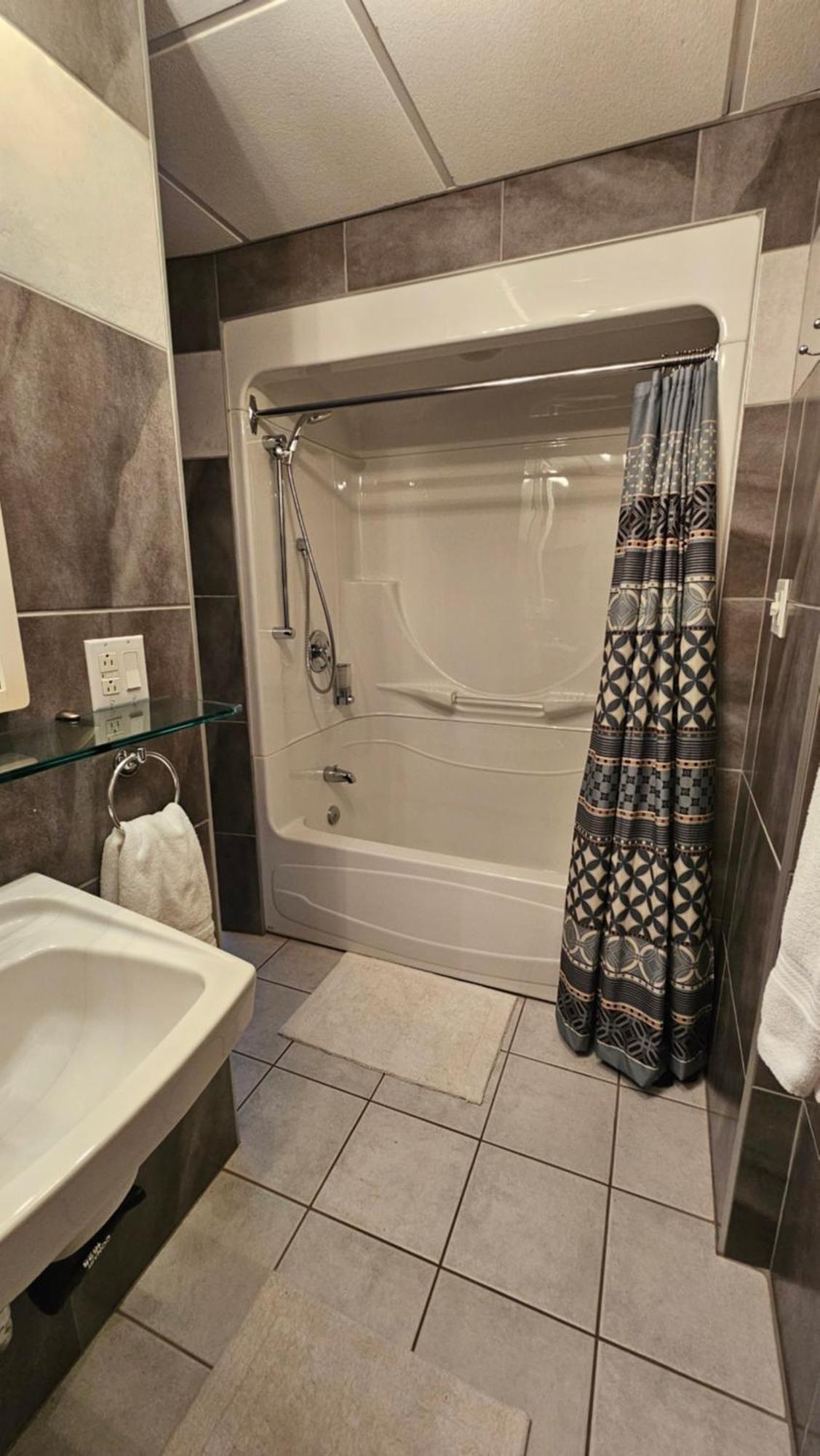 Gite Au P'Tit Manoir B&B Saguenay Exterior photo